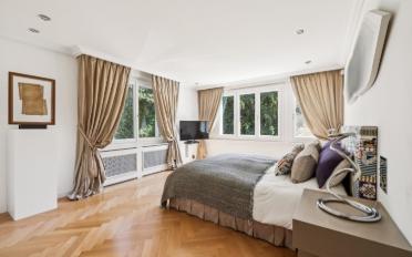Single house 11 rooms - image - 8
