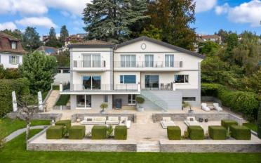 Villa 11.5 Zimmer - image - 1