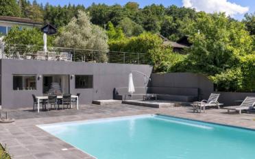 Villa 6.5 Zimmer - image - 1