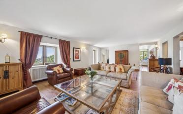 Einfamilienhaus 10.5 Zimmer - image - 7