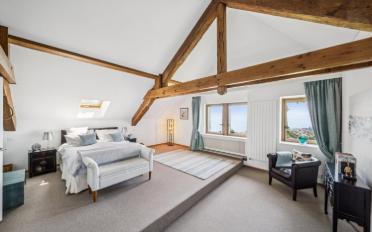 Einfamilienhaus 10.5 Zimmer - image - 10