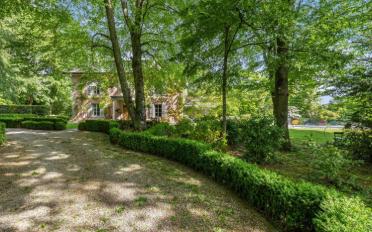 Single house 14 rooms - image - 10