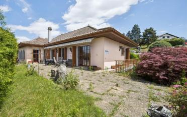 Einfamilienhaus 8.5 Zimmer - image - 1