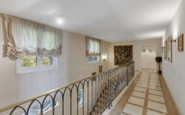 Maison 8.5 pièces - image - 9