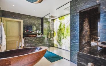 Single house 20 rooms - image - 11