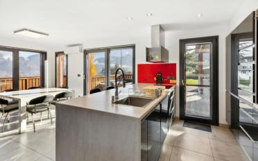 Chalet 5.5 rooms - image - 4
