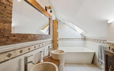 Einfamilienhaus 7.5 Zimmer - image - 9