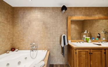 Chalet 5.5 rooms - image - 10