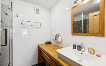 Chalet 5.5 pièces - image - 8