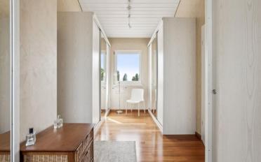 Maison 11 pièces - image - 9