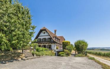 Einfamilienhaus 10.5 Zimmer - image - 2