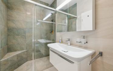 Apartment 8 rooms - image - 12