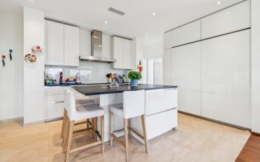 Apartment 8 rooms - image - 6