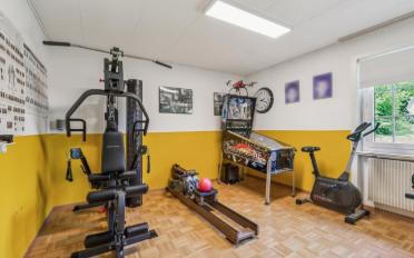 Einfamilienhaus 7.5 Zimmer - image - 9