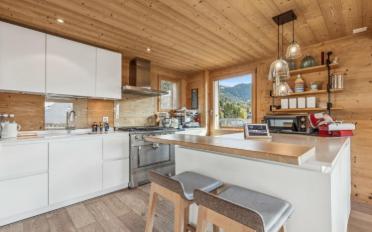 Villa 9.5 pièces - image - 12