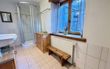 Residential building 9.5 rooms - image - 17