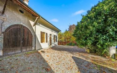 Single house 10 rooms - image - 3