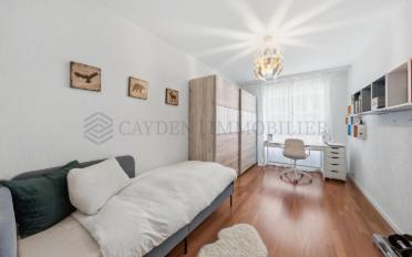 Furnished flat 5.5 rooms - image - 8