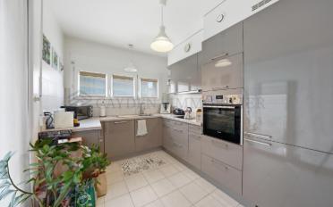 Furnished flat 5.5 rooms - image - 1
