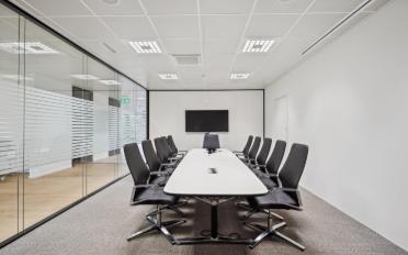 Office - image - 4