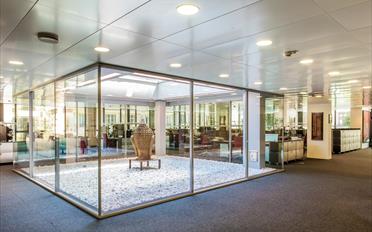 Bureau - image - 4