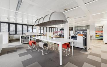 Office - image - 5