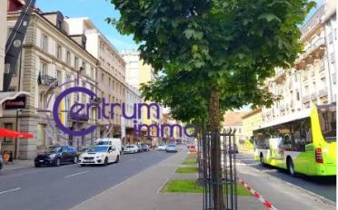 Mixed use property - image - 2