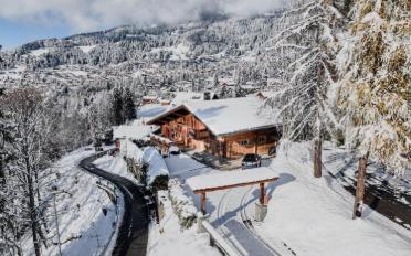 Chalet 8 pièces - image - 1