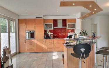 Einfamilienhaus 7.5 Zimmer - image - 9