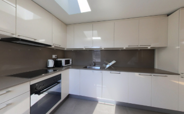 Apartment 4 rooms - image - 3