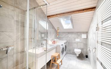 Doppeleinfamilienhaus 7.5 Zimmer - image - 12