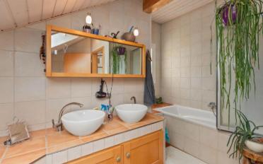 Einfamilienhaus 7.5 Zimmer - image - 11