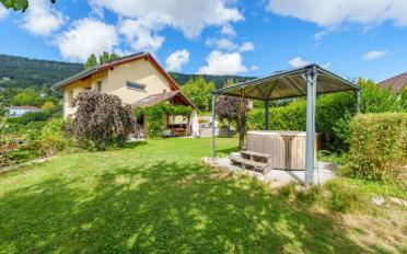 Einfamilienhaus 7.5 Zimmer - image - 1