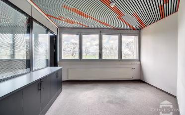 Office - image - 5