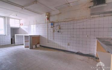 Single house 13 rooms - image - 10