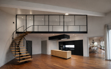 Attic flat 6.5 rooms - image - 1