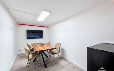Office 19 rooms - image - 3