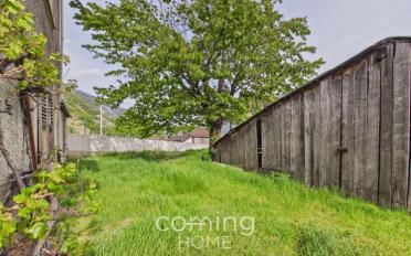 Building land - image - 4