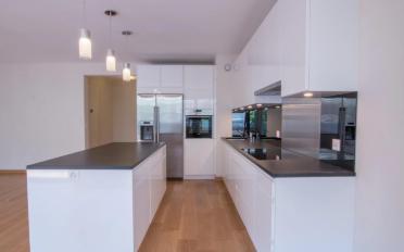 Apartment 8 rooms - image - 9
