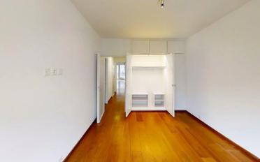 Apartment 8 rooms - image - 4