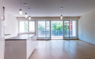 Apartment 8 rooms - image - 12