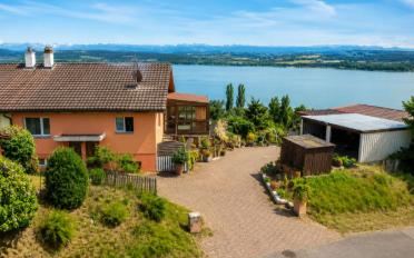 Doppeleinfamilienhaus 5.5 Zimmer - image - 1