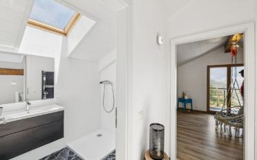 Single house 10 rooms - image - 9
