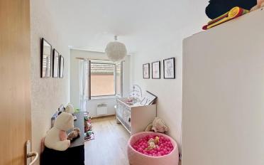 Wohnung 4.5 Zimmer - image - 4