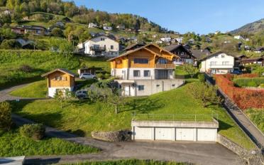 Villa 6.5 pièces - image - 1