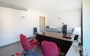 Office - image - 5