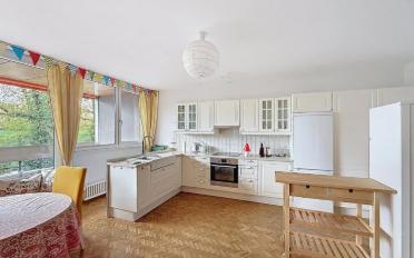 Apartment 4 rooms - image - 2