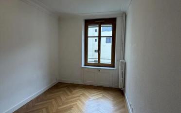 Apartment 5 rooms - image - 3