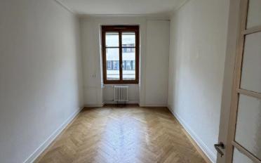 Apartment 5 rooms - image - 10