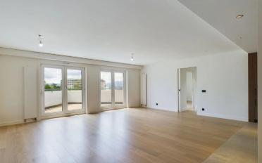 Apartment 5 rooms - image - 2